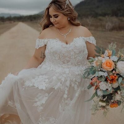 Beautiful a-line off the shoulder plus size tulle lace wedding dresses,1102