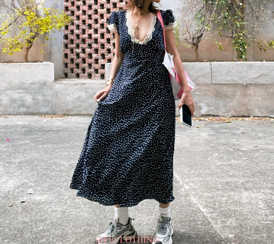 Lace patchwork polka dot print V-neck pastoral style hip-wrapped long skirt
