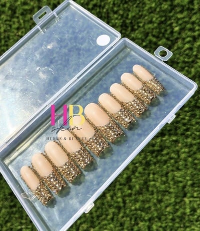 Boss (REUSABLE) Press On Nails , Size Medium 