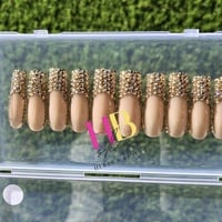 Boss (REUSABLE) Press On Nails , Size Medium  - Thumbnail 1