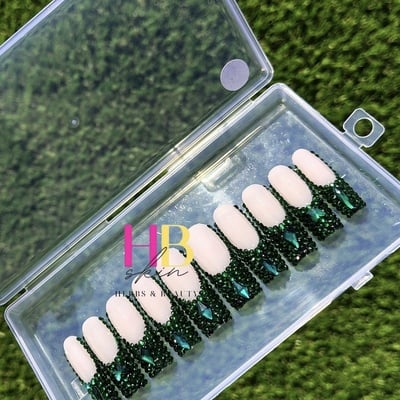 Cinderella. ( reusable)  press on nails m & s size 