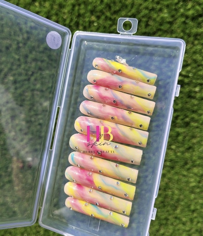 Rainbow! , (REUSABLE) Press On Nails Size M & S 