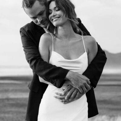 Sexy sheath deep v-neck satin wedding dress bridal gown wedding gown