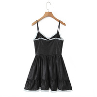 V-neck contrast design chest-baring waist short dress - Thumbnail 2