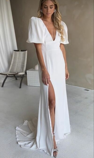 Simple Sheath Short Sleeve Side Slit Beach Bohemia Wedding Dress Bridal Gowns Wedding Gown