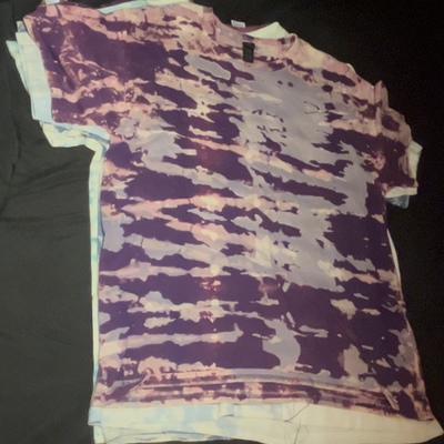 Purple camo anti-dye tee