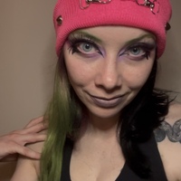 Pink Beanie with clips and chain - Thumbnail 1