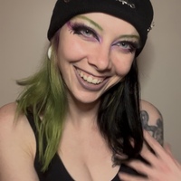 Black studded and pierced beanie  - Thumbnail 1