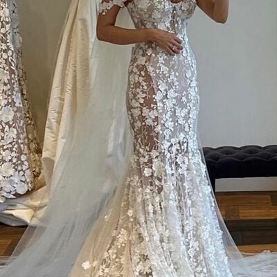 Sexy mermaid wedding gown, lace bridal gown wedding dress