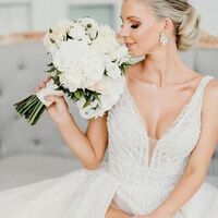 Sexy Luxury Wedding Gown, A-line Tulle Bridal Gown Wedding Dress - Thumbnail 1