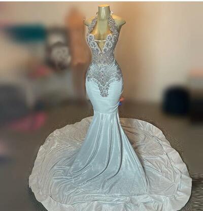 Shinny Silver Prom Dresses Sexy Sheer NeckHandmade Rhinestone Black Girl Party Dress Gala Long Evening Gowns Customized