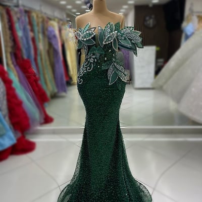 Green prom dresses for special occasions illusion sheer neck sequined lace pearls decorated rhinestones beaded lace birthday dress engagement