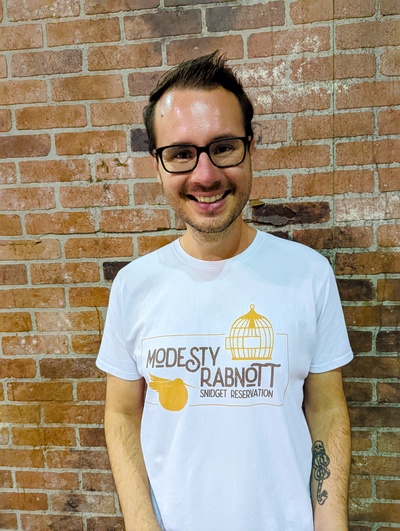 Modesty Rabnott Snidget Reservation Cotton Tee