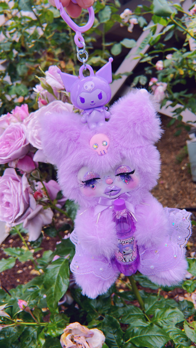  Kuromi Queen Bag Charm