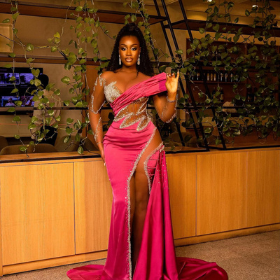 Fuchsia prom dresses for special occasions black women promdress evening gowns illusion mermaid long sleeves side split rhinestones 