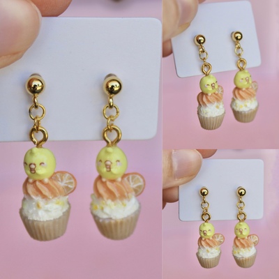 Chick orange cupcake earrings