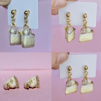 Molang banana pie earrings - Thumbnail 1