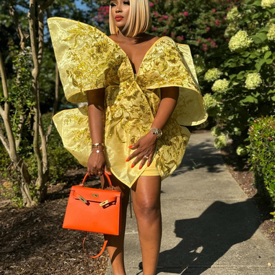 Gold cocktail dresses for women short prom dresses mini dresses illusion flora appliqued lace beaded birthday dresses 