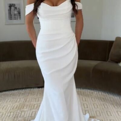 Elegant mermaid wedding dress, simple  african girls sheath wedding dress bridal gown