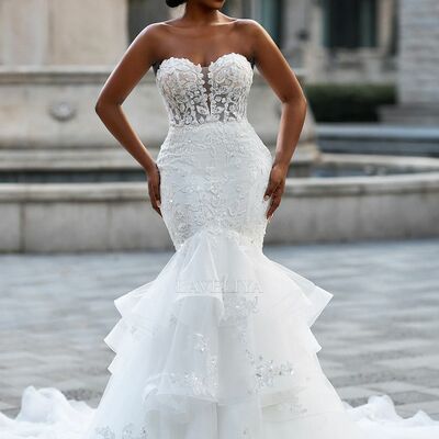 Luxury wedding dress,  african girls lace appliques wedding dress bridal gown