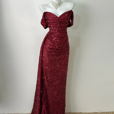 Fashionable elegant long burgundy sequined sexy slit prom dress