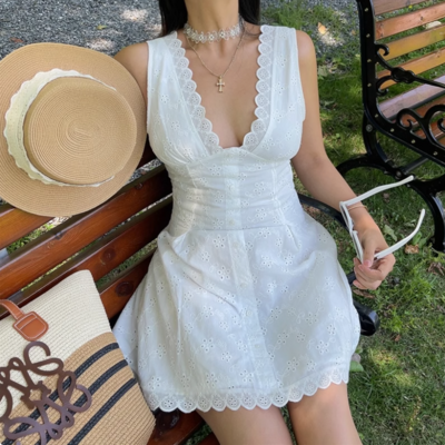 V-neck high waist slim fit lace vest dress short skirt