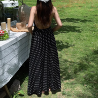 Retro holiday polka dot print sexy V-neck halter dress - Thumbnail 4