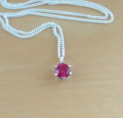 925 Ruby (Lab Created) Solitaire Pendant & 18"Sterling Silver Chain/Ruby Necklace/Ruby Jewelry/Ruby Jewellery/Ruby Jewelery/July Birthstone