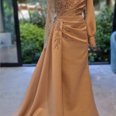 Modest long sleeve mother of bride groom dresses sheer jewel neck appliqued sequined satin long mother evening formal occasion gowns