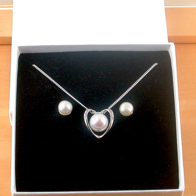 Boxed gift set/sterling silver white freshwater pearl necklace & earrings/pearl earrings/pearl necklace/june birthstone/pearl jeweller