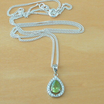 Sterling silver peridot & cz pendant & 18" silver chain/sterling silver peridot necklace uk/peridot jewellery/peridot jewelry/august birthstone