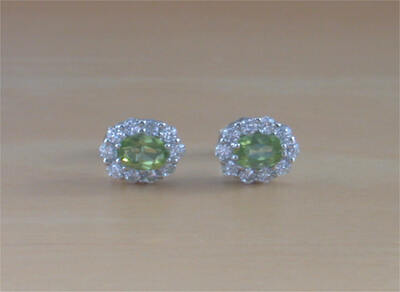 925 Peridot &Cz Stud Earrings/Silver Peridot Stud Earrings/August Birthstone /Peridot Jewellery/Peridot Jewelry/Peridot Jewelery/Cz Gemstone