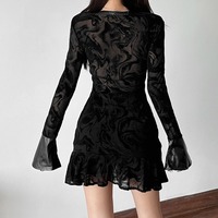 Lace-up black lace long-sleeved V-neck dress - Thumbnail 3