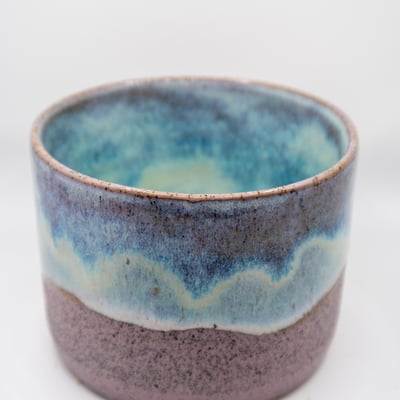 Cloud handle-less mug 10oz