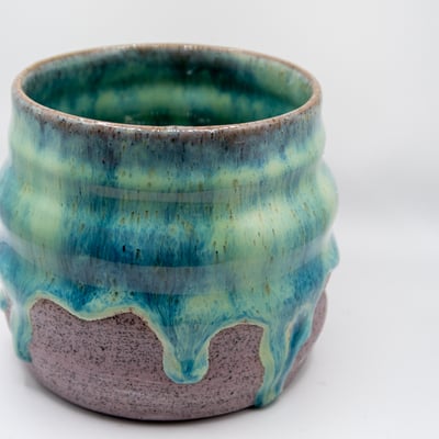 Drippy handle-less mug12oz