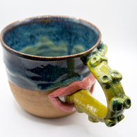 Tentacle Vampire Lips - Mug - Thumbnail 1