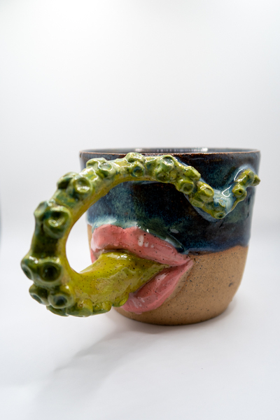 Tentacle Lips - Mug