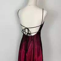 Burgundy Evening Dress with Beaded Embellishments，Elegant Burgundy Prom Dress - Thumbnail 2