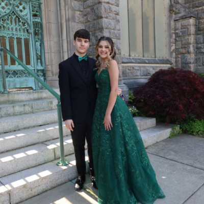 Elegant a line v neck green lace long prom dresses