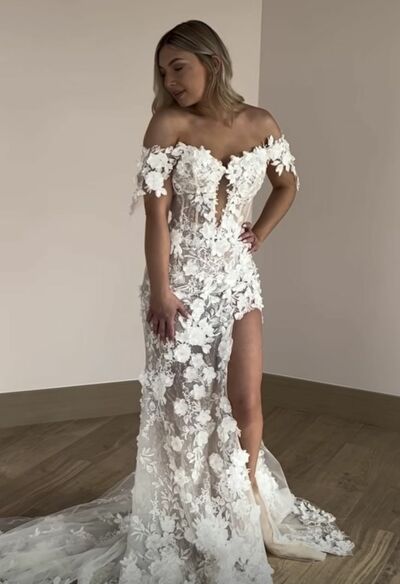 Sexy Wedding Dress, Appliques Tulle Wedding Dress Bridal Gown