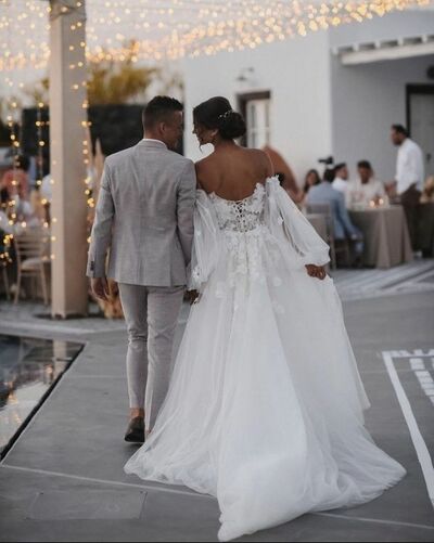 Sexy Appliques Wedding Dress, A-line Tulle Wedding Dress Bridal Gown