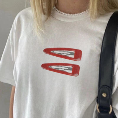 Hair clips print short sleeve tee