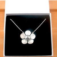 GIFT NECKLACE/Sterling Silver  Freshwater Pearl Flower Necklace/Freshwater Pearl Necklace/Pearl Necklace/June Birthstone/Pearl Jewellery/Pearl J - Thumbnail 7