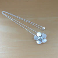 GIFT NECKLACE/Sterling Silver  Freshwater Pearl Flower Necklace/Freshwater Pearl Necklace/Pearl Necklace/June Birthstone/Pearl Jewellery/Pearl J - Thumbnail 3