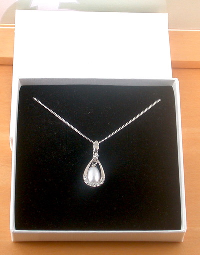 GIFT NECKLACE/Sterling Silver White Freshwater Pearl Necklace/Freshwater Pearl Necklace/Pearl Necklace/June Birthstone/Pearl Jewellery/Pearl J