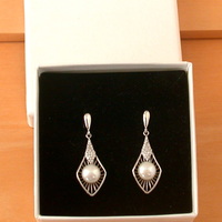 BOXED EARRINGS/Sterling Silver White Freshwater Pearl stud Earrings/Pearl Earrings/Pearl Jewellery/Pearl Jewelry/Earrings/June Birthstone/UK - Thumbnail 5