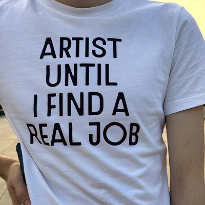 Free shipping-artist until i find a real job tee - Thumbnail 2