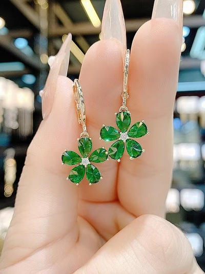 Women Elegant Crystal flower Earrings
