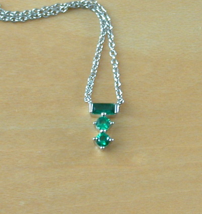 Sterling Silver Emerald Necklace/Silver Emerald Necklace/Emerald Jewellery/Emerald Jewelry/Gemstone Necklace/May Birthstone/Emerald Gift/UK