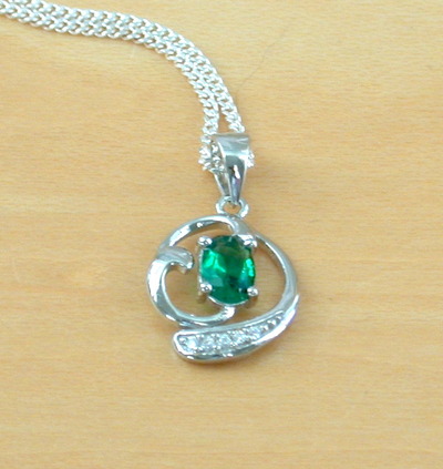 Sterling Silver Emerald Pendant & Chain/Emerald Necklace/Emerald Jewellery/Emerald Jewelry/Gemstone Necklace/UK